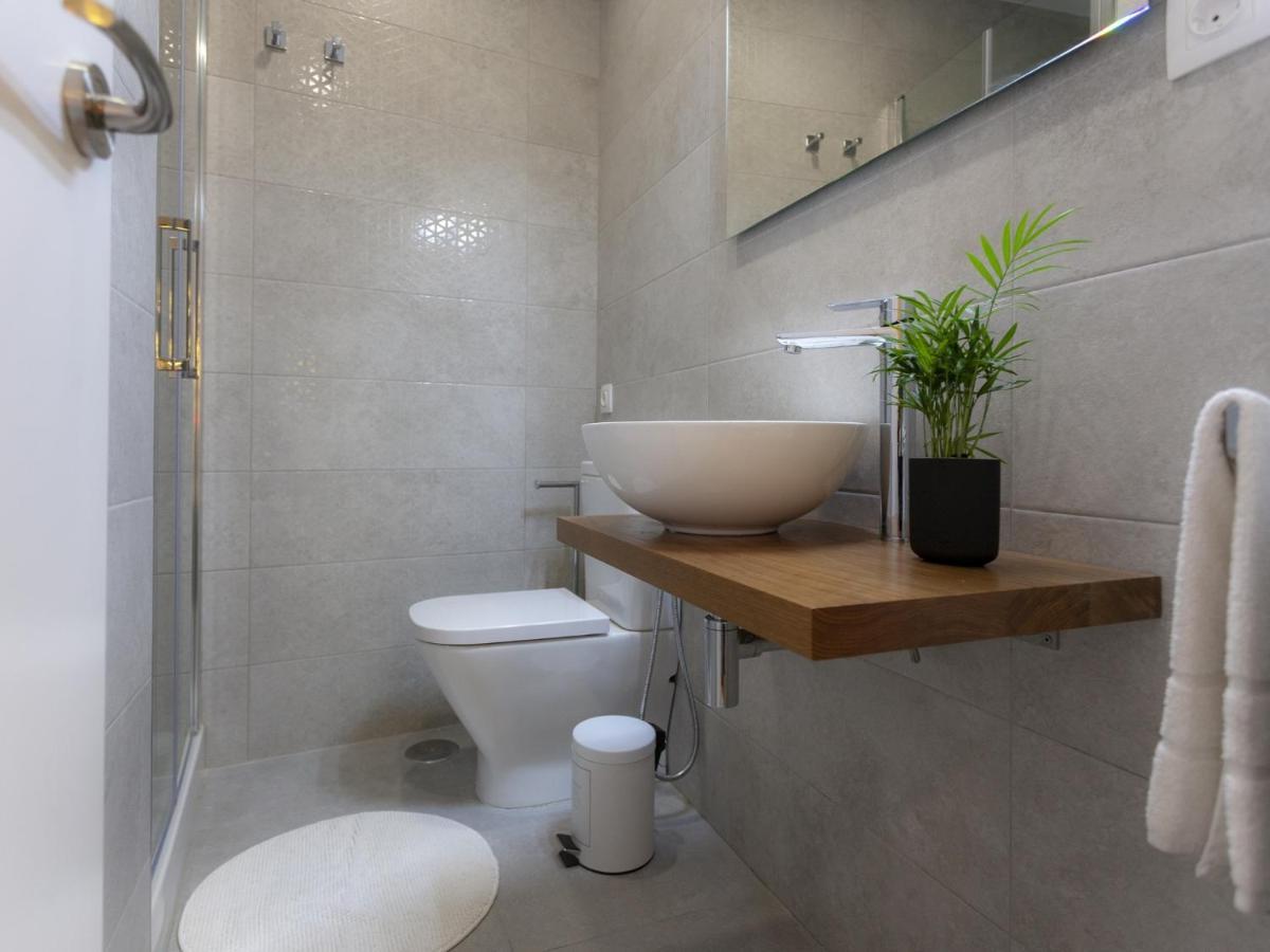 Rd Aparcamiento Incluido Triana Luminoso Comodo Apartamento 2Bd 2Bth Sevilla Exteriér fotografie