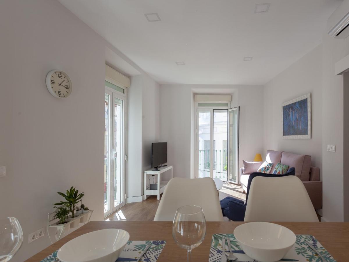 Rd Aparcamiento Incluido Triana Luminoso Comodo Apartamento 2Bd 2Bth Sevilla Exteriér fotografie