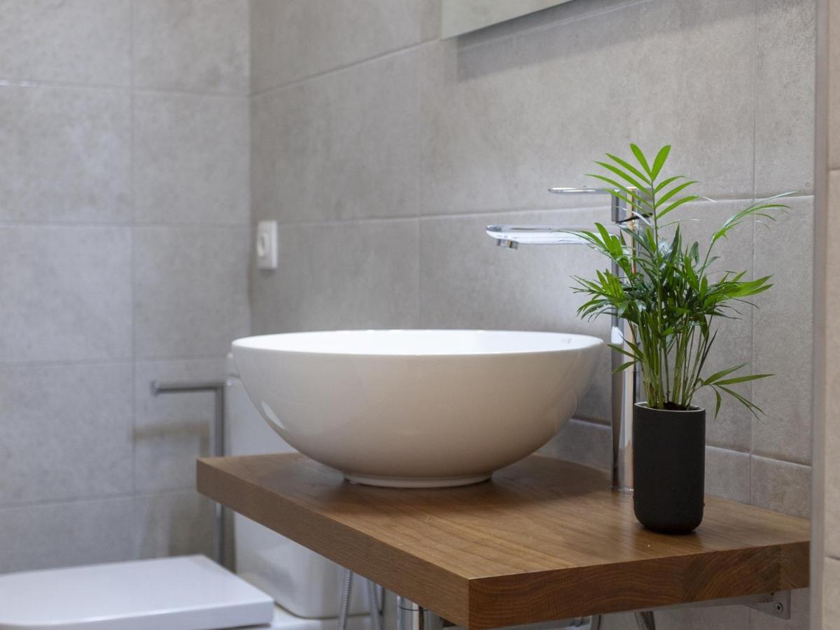 Rd Aparcamiento Incluido Triana Luminoso Comodo Apartamento 2Bd 2Bth Sevilla Exteriér fotografie